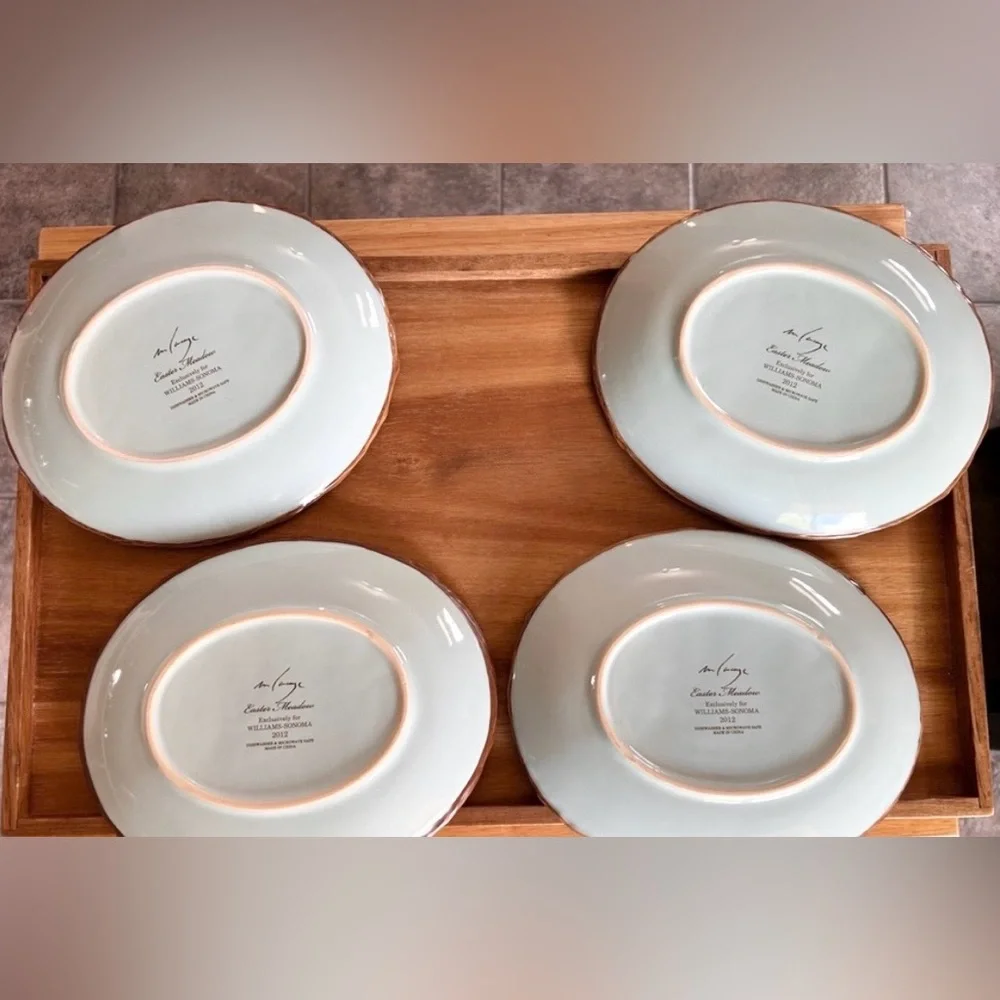 4 Williams Sonoma Meadow Bunny Salad Plates Brand New in Box